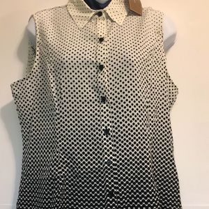 Francesca’s Signature Collection blouse